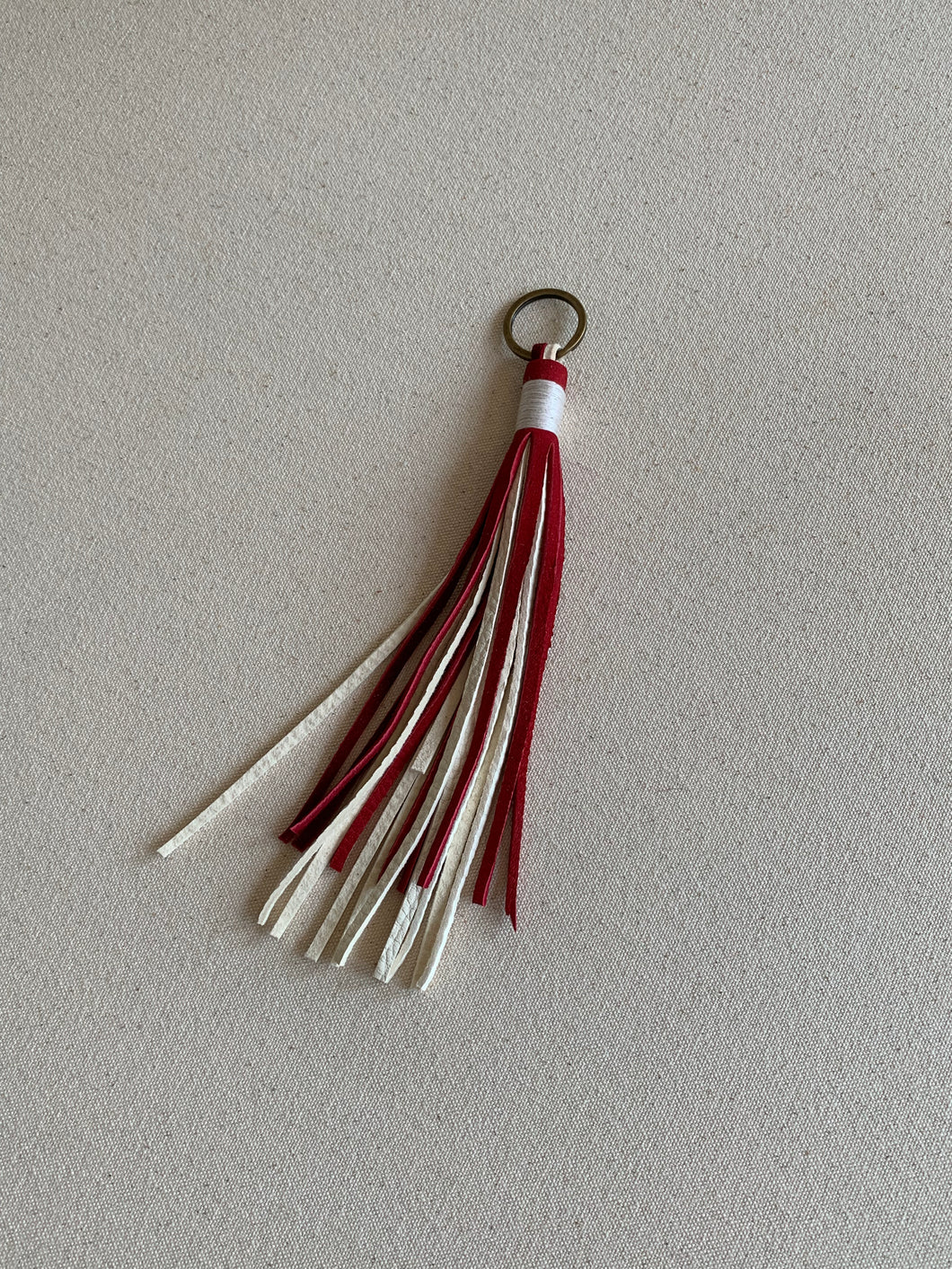 RED AND WHITE KEYCHAIN